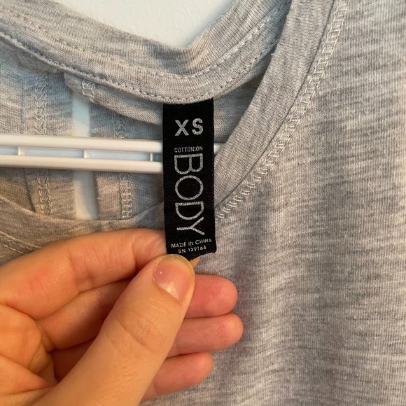 BODY - Workout Tank Top Open Back Balletcore - US XS - Picture 3 of 4